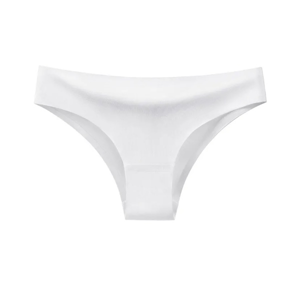 3/$15 New White Seamless Invisible Panty Briefs Low Cut Women Girls Lot Bundle - Picture 1 of 9